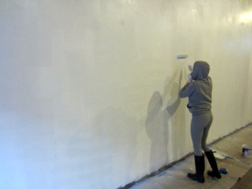 girl-painting
