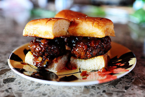 spicy-whiskey-sliders