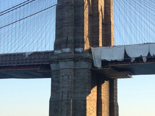 lewy-brooklyn_bridge