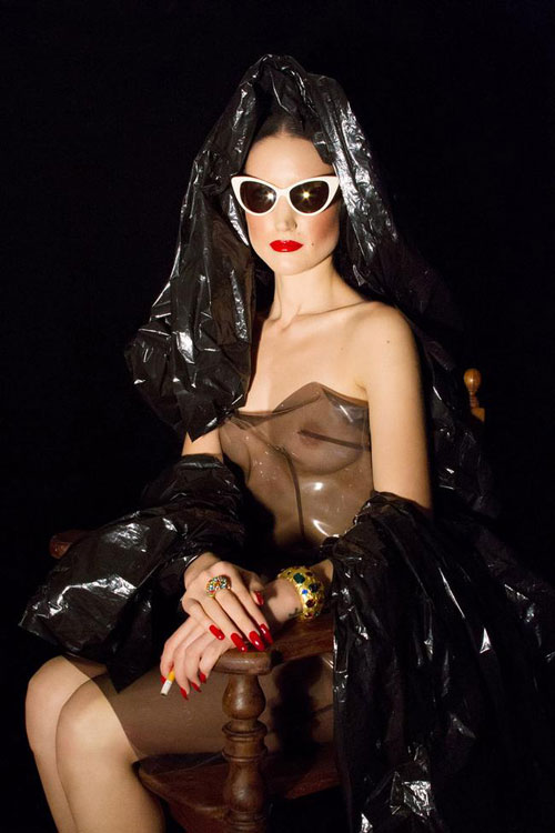 GIA_CONDO_TRASHBAG_press