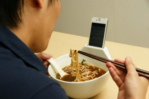 anti-loneliness-ramen-bowl