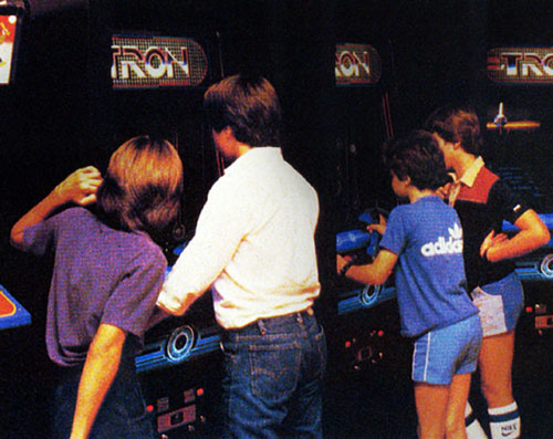 arcade_rooms_in_the_1980s