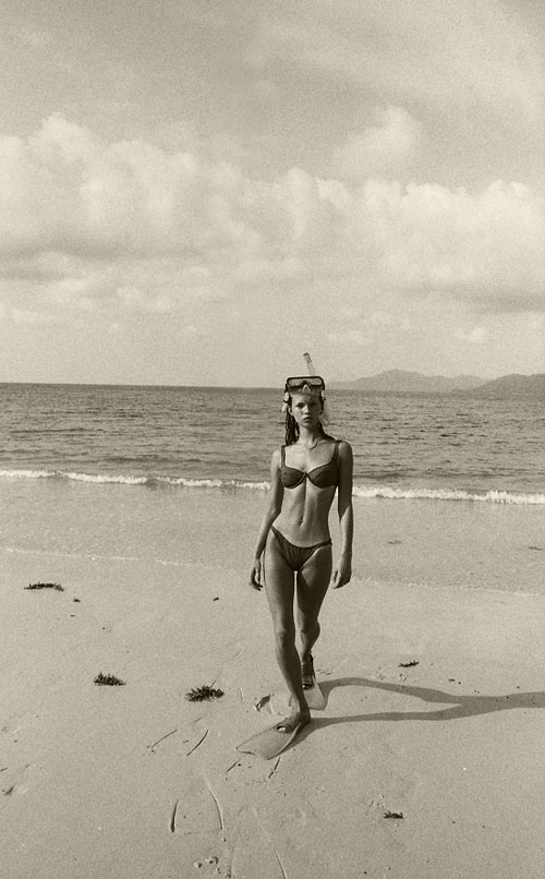 kate-moss-snorkel-corinne-day