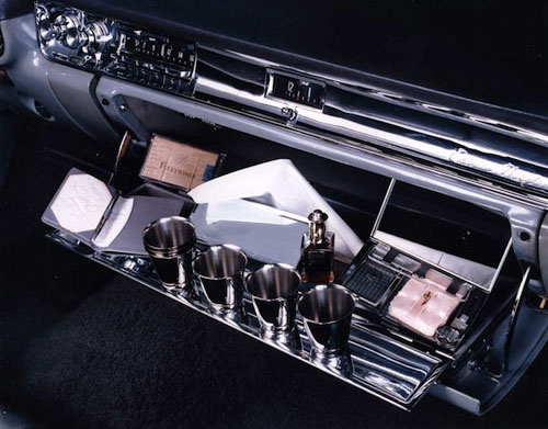 1957-cadillac-eldorado-cup-holder
