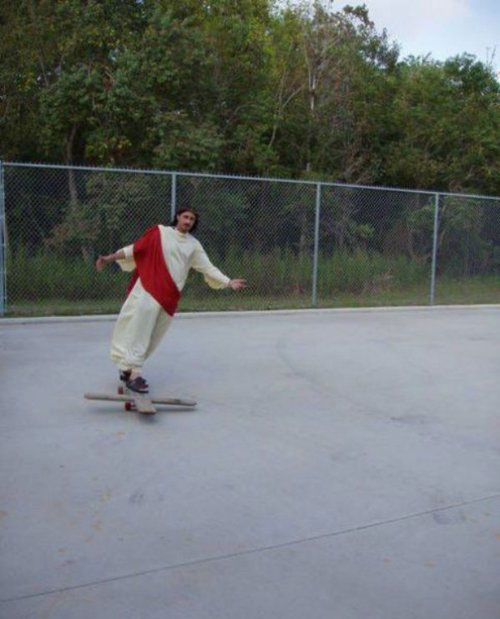 jesus-skating
