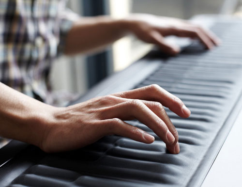 seaboard-squishy-synthesizer
