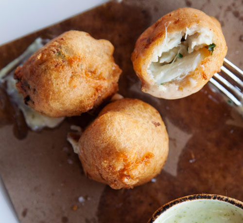 blue-crab-beignets