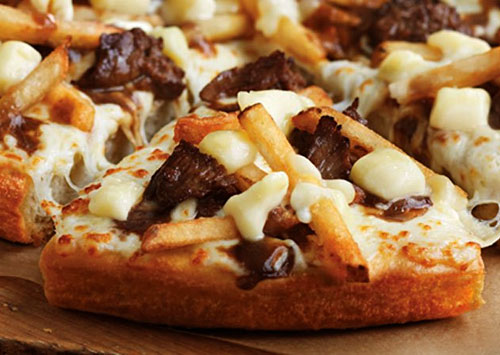 pizza-hut-canada-cheesy-poutine-pizza