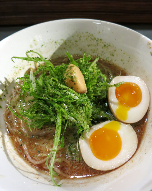 ivan-slurp-shop-garlic-mazeman-noodles