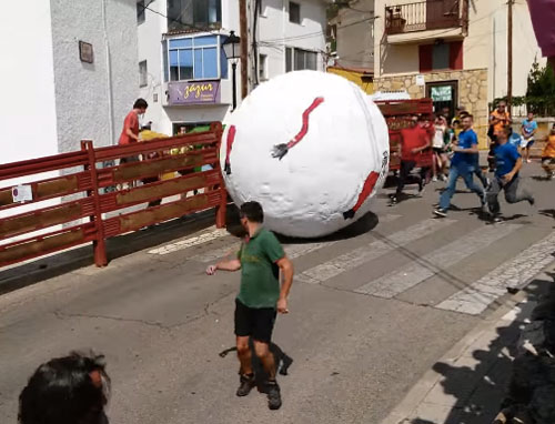 running-of-the-balls